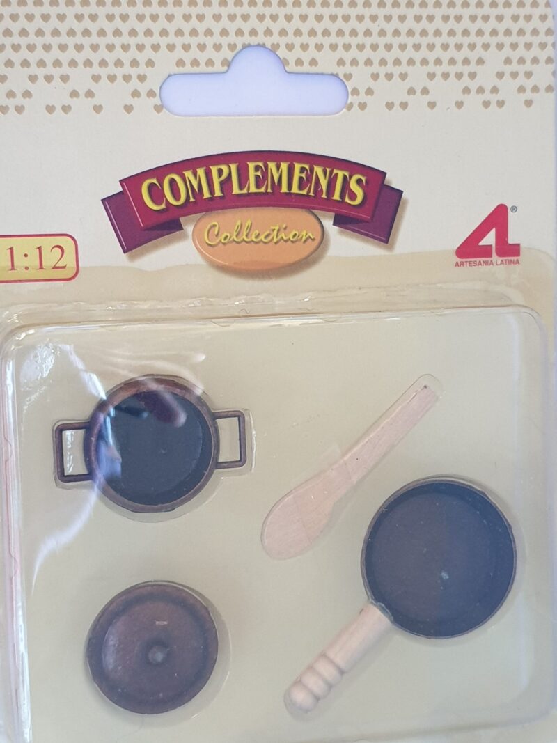 Kitchen pans