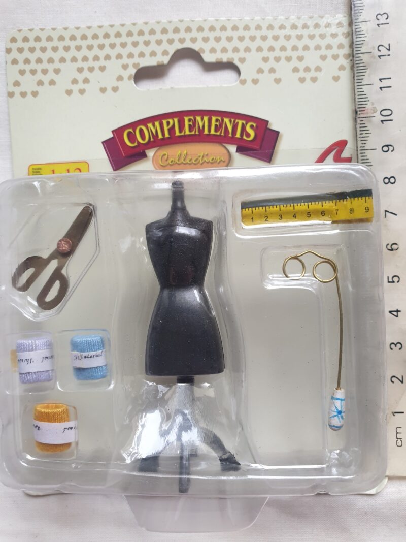 Sewing accessories