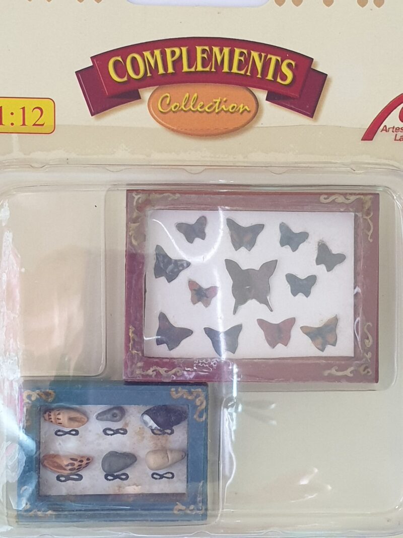 Framed butterflies - 2 pack