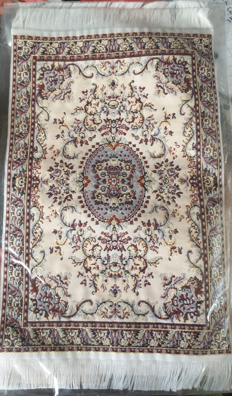 Rug - Mauve 240mm x 150mm