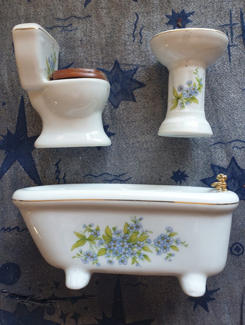 Bathroom set - blue flower - Image 3