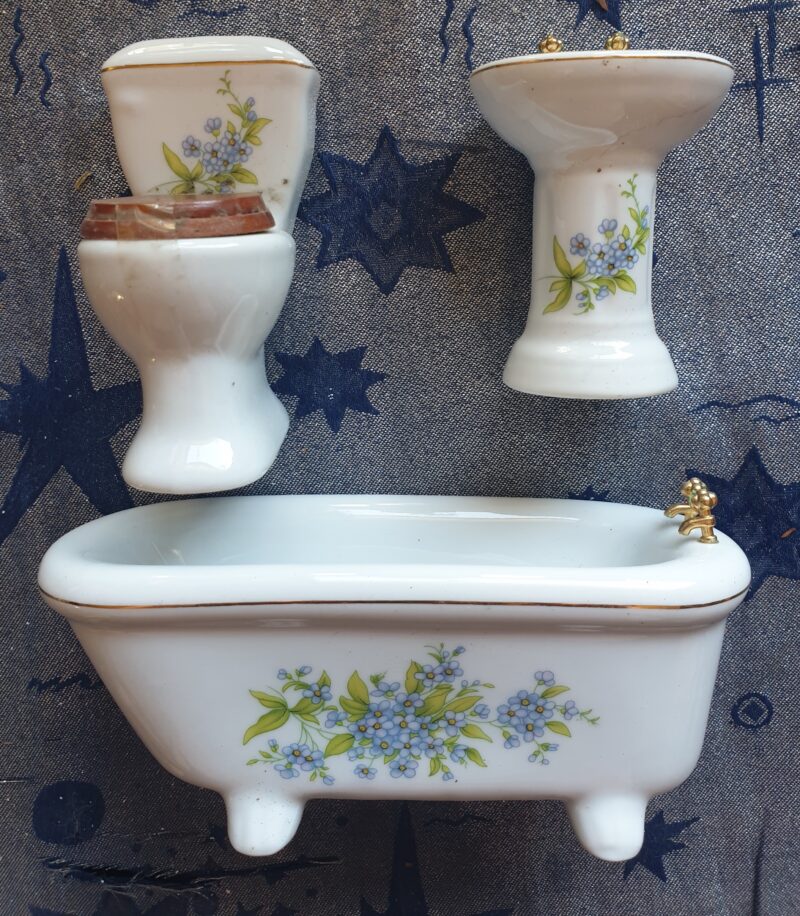 Bathroom set - blue flower - Image 2